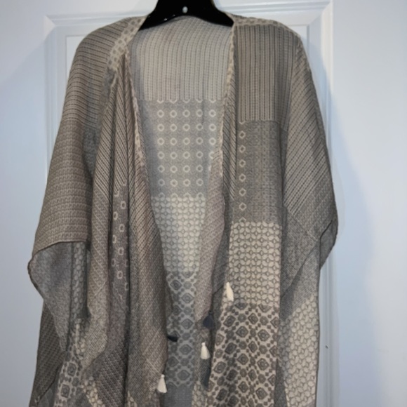 NWT Free People Boho Kimono Tassel - Picture 4 of 9